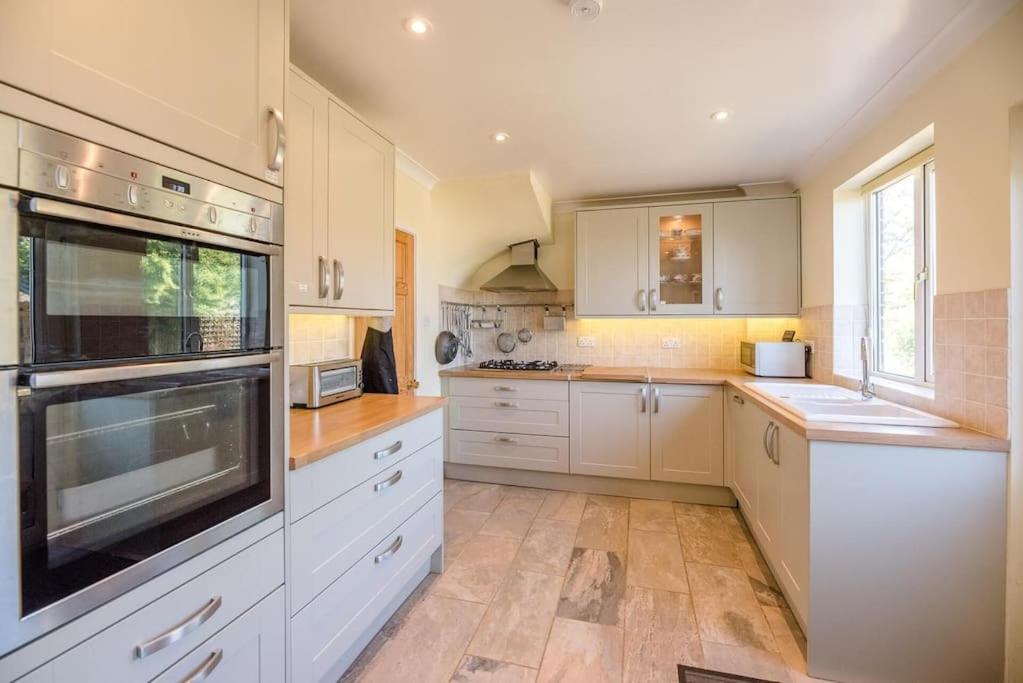 Number 27, Alderton Villa Woodbridge Dış mekan fotoğraf
